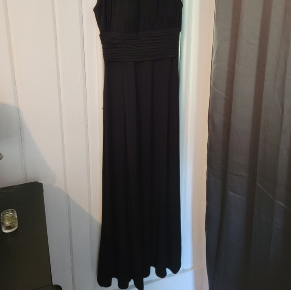 Black Full Length Dress - Picture 2 of 4